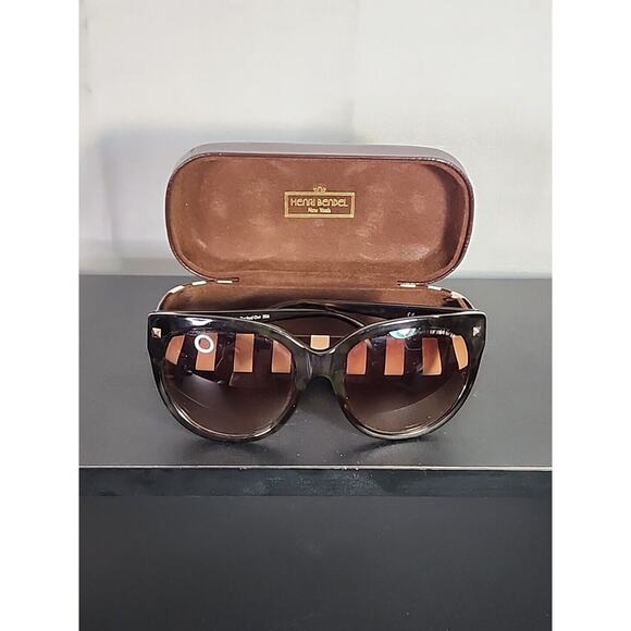HENRI BENDEL Decked Out 206 Ombre Round Women's Sunglasses With Case Tortoise